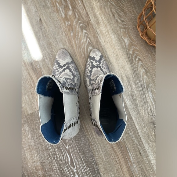 Dingo snake booties - Picture 2 of 5